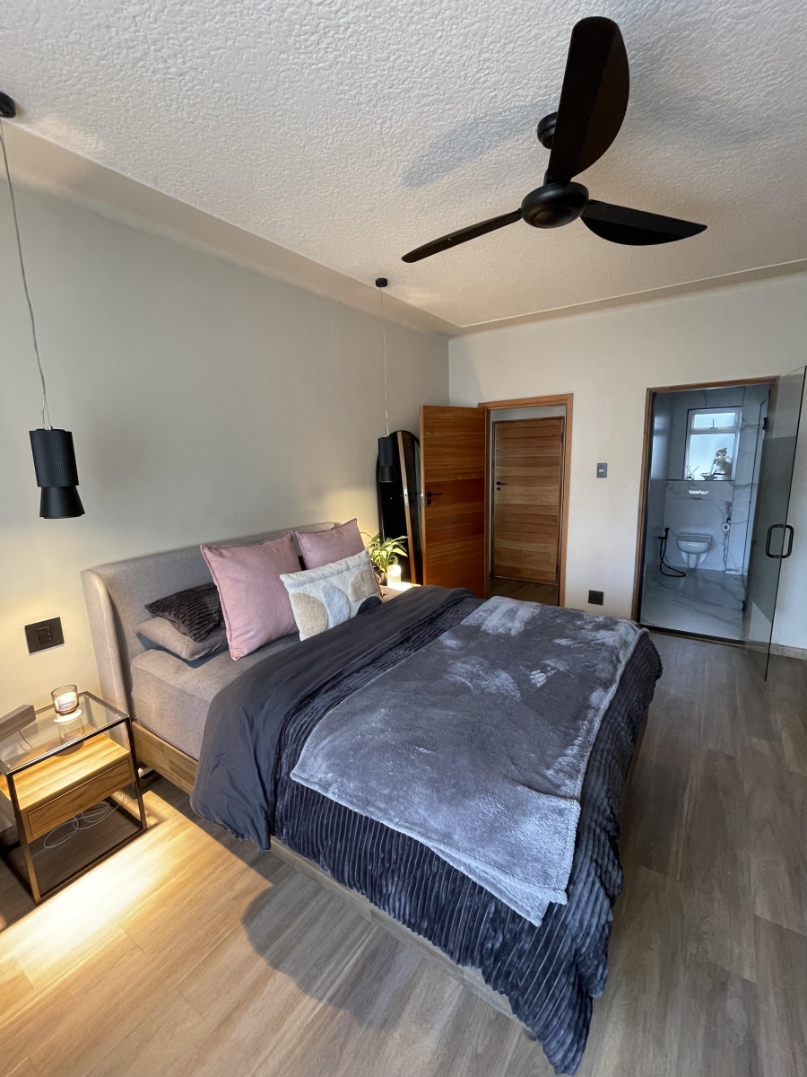 To Let 3 Bedroom Property for Rent in Sea Point Western Cape